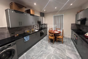 8 bed house, Bainbridge Road, Headingley, Leeds, LS63AD - Image 3