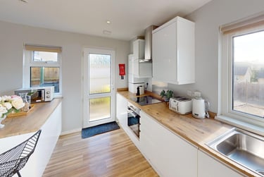 5 bed house, Garrick Road, Twerton, Bath, BA21QX - Image 3