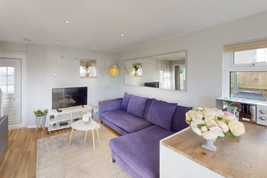 5 bed house, Garrick Road, Twerton, Bath, BA21QX - Image 1