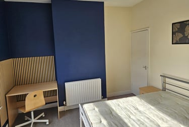 3 bed house, Oxford Street, City Centre, Loughborough, LE115DP - Image 3
