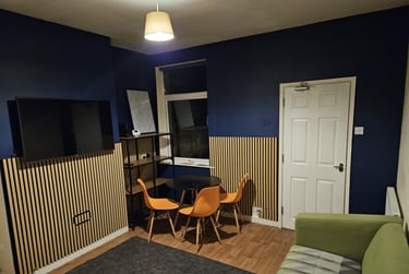 3 bed house, Oxford Street, City Centre, Loughborough, LE115DP - Image 2