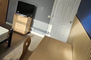 3 bed house, Oxford Street, City Centre, Loughborough, LE115DP - Image 8