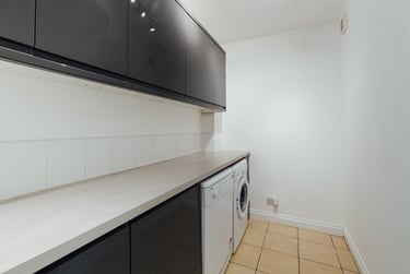 5 bed house, Nanpantan Road, Shelthorpe, Loughborough, LE113SU - Image 5