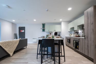 Standard Ensuite - Image 4