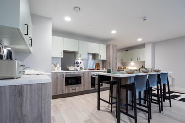 Standard Ensuite - Image 5