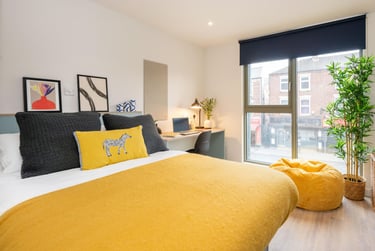 Gold Studio With a Terrace at Centre Court, Alfreton Road, Lenton, Nottingham, NG73NS - Image 2