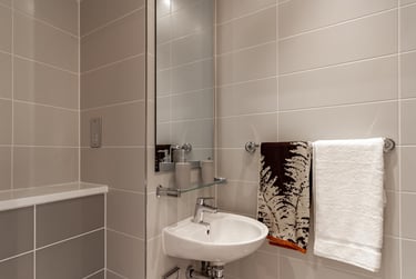 4 Bed Classic Ensuite at Saltwater Place, Notte Street, The Hoe, Plymouth, PL12RQ - Image 6