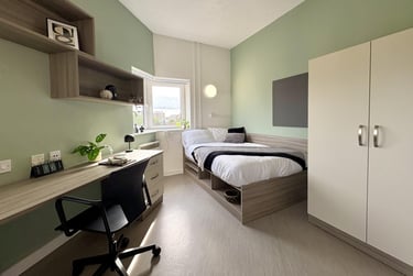 Premium Studio - Image 1