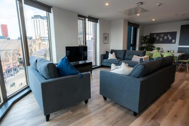 Silver Plus En Suite at Leonardo, 8 Great George Street, City Centre, Leeds, LS28GZ - Image 12