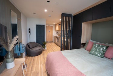 Premium Studio, Penthouse - Image 1