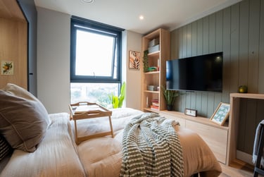 Studio Plus, Standard Floors - Image 7