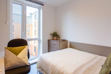 Standard Ensuite - Image 15