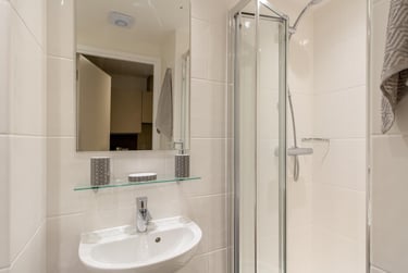 Standard Studio - Image 8