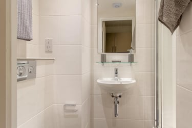 Standard Studio - Image 9