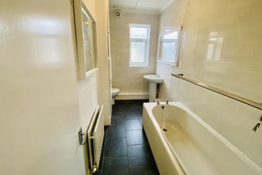 5 bed house, Pomona Street, Sharrow, Sheffield, S118JN - Image 4