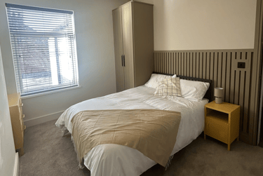 4 bed house, Newland Avenue, Newland, Hull, HU52EN - Image 1