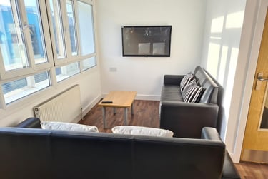 1 bed house, Newarke Street, City Centre, Leicester, LE15SP - Image 2