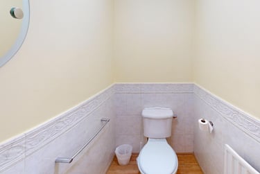 4 bed house, Kingfisher Way, City Centre, Loughborough, LE113NF - Image 9