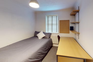 4 bed house, Kingfisher Way, City Centre, Loughborough, LE113NF - Image 8