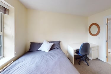 4 bed house, Kingfisher Way, City Centre, Loughborough, LE113NF - Image 10