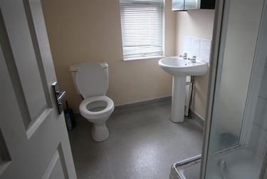 7 bed house, Teversal Avenue, Radford, Nottingham, NG71PY - Image 6