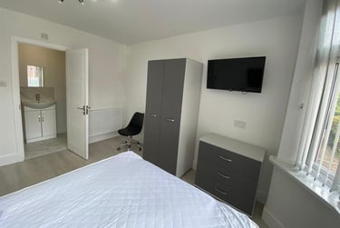 7 bed house, Queens Road, Beeston, Nottingham, NG92FF - Image 3