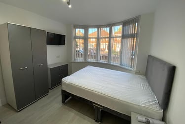 7 bed house, Queens Road, Beeston, Nottingham, NG92FF - Image 7