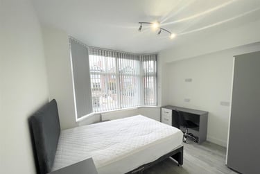 6 bed house, Coventry Road, Beeston, Nottingham, NG92EG - Image 3