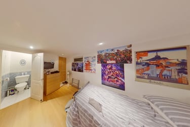 4 bed house, Nottingham, Lace Market, NG71DJ - Image 4