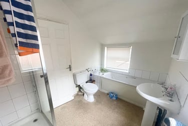 6 bed house, Kimbolton Avenue, Radford, Nottingham, NG71PT - Image 4