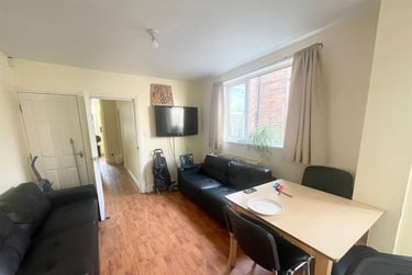 6 bed house, Kimbolton Avenue, Radford, Nottingham, NG71PT - Image 5