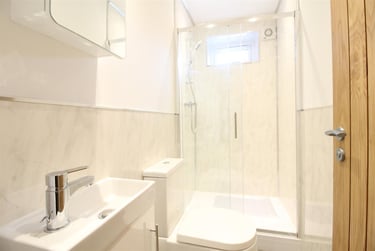 6 bed house, Fletcher Road, Beeston, Nottingham, NG92EL - Image 9