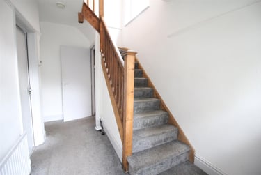 5 bed house, Welby Avenue, Lenton, Nottingham, NG71QL - Image 2