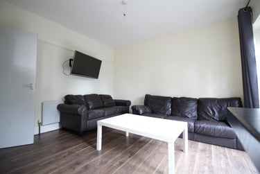 5 bed house, Welby Avenue, Lenton, Nottingham, NG71QL - Image 5