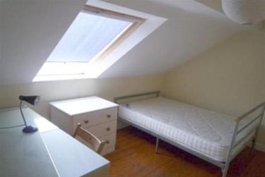 7 bed house, Bute Avenue, Lenton, Nottingham, NG71QA - Image 2