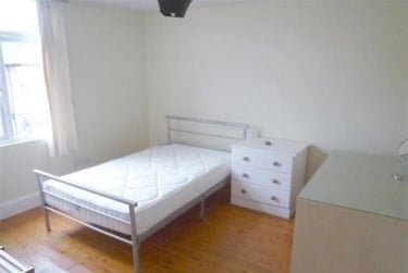 7 bed house, Bute Avenue, Lenton, Nottingham, NG71QA - Image 3