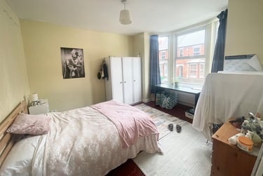 5 bed house, Teversal Avenue, Radford, Nottingham, NG71PX - Image 1