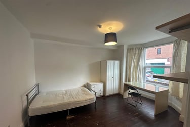 6 bed house, Grove Road, Lenton, Nottingham, NG71HJ - Image 6