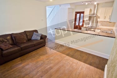 6 bed house, Welby Avenue, Lenton, Nottingham, NG71QL - Image 1