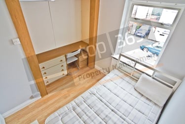 6 bed house, Welby Avenue, Lenton, Nottingham, NG71QL - Image 2
