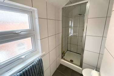 5 bed house, Gregory Avenue, Lenton, Nottingham, NG72EQ - Image 11
