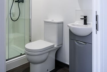 8 bed house, Queens Road East, Lenton Abbey, Nottingham, NG92LD - Image 4