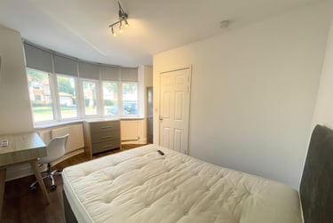 6 bed house, Queens Road East, Lenton Abbey, Nottingham, NG92GN - Image 8