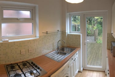 4 bed house, Lower Road, Lenton Abbey, Nottingham, NG92GT - Image 4