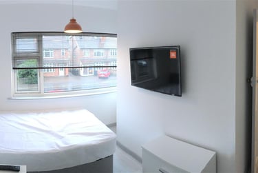 4 bed house, Lower Road, Lenton Abbey, Nottingham, NG92GT - Image 8