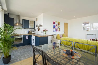 2 bed house, Cranbrook Street, Hockley, Nottingham, NG11ES - Image 2