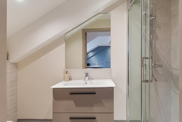 Premium Studio at Ryan Hall, 28 Elmwood Avenue, Queen's Quarter, Belfast, BT96AY - Image 8