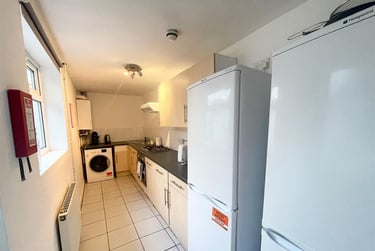 6 bed house, Frederick Grove, Lenton, Nottingham, NG71SG - Image 10