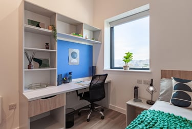 Premium Townhouse Ensuite - Image 1