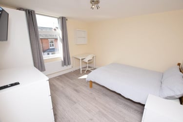 6 bed house, Rothesay Avenue, Radford, Nottingham, NG71PU - Image 4